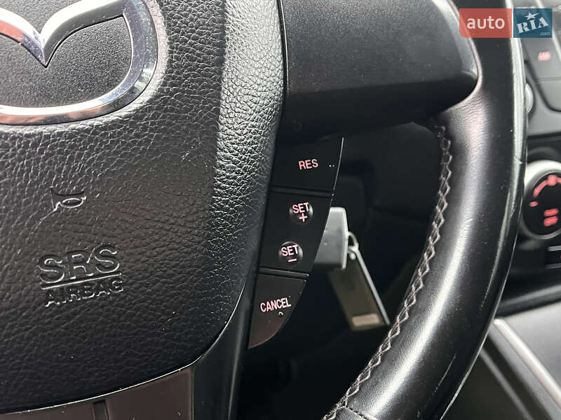 Минивэн Mazda 5 2010 в Киеве