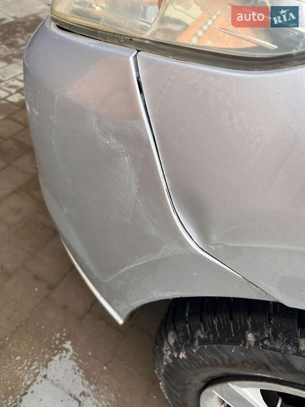 Минивэн Mazda 5 2006 в Луцке