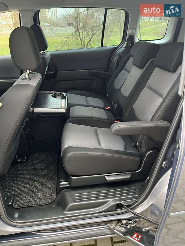 Мінівен Mazda 5 2006 в Хмельницькому