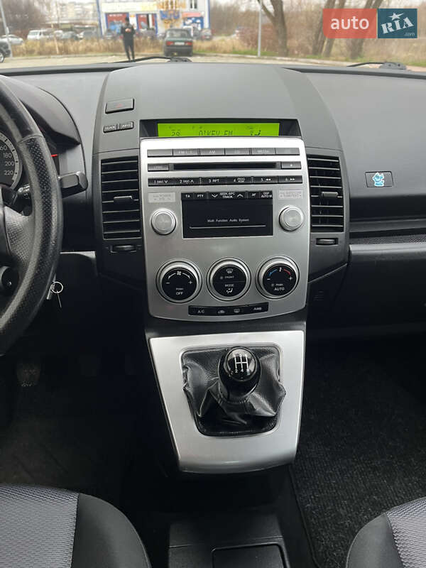 Мінівен Mazda 5 2006 в Хмельницькому