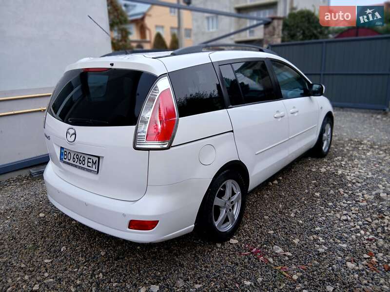 Мінівен Mazda 5 2008 в Білій