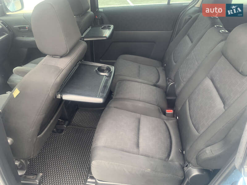Мінівен Mazda 5 2009 в Дубні