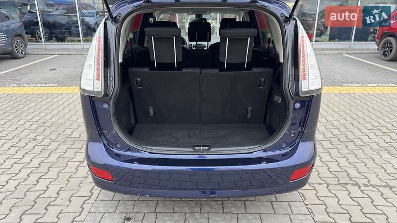 Мінівен Mazda 5 2010 в Івано-Франківську