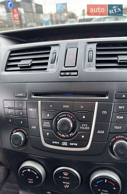 Минивэн Mazda 5 2011 в Киеве