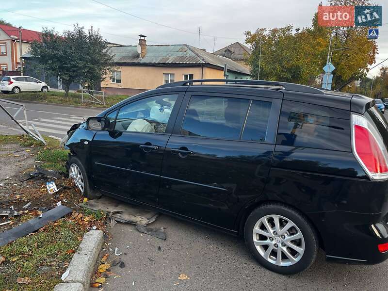 Минивэн Mazda 5 2008 в Черкассах