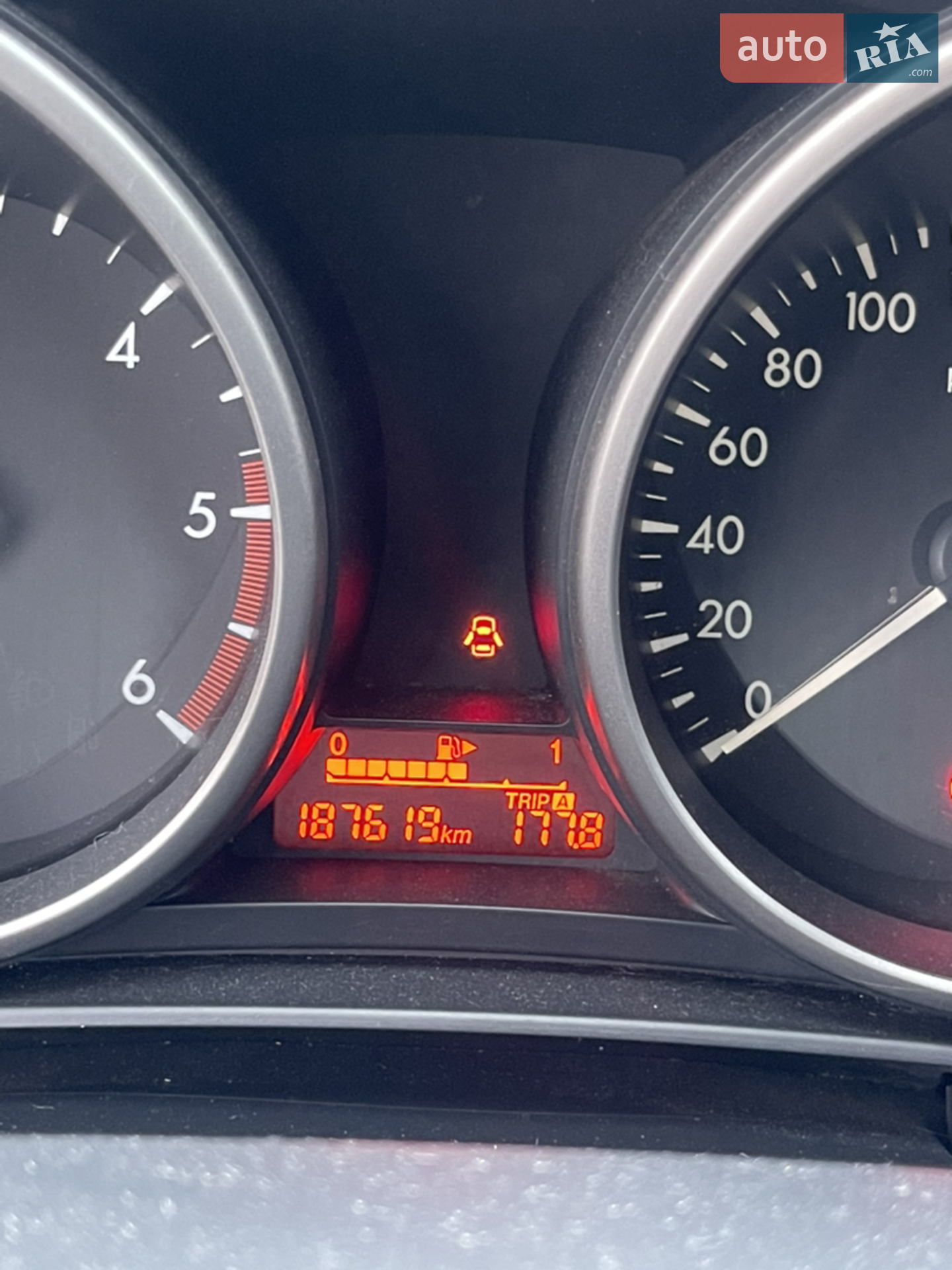 2010 Mazda 5 - мініатюра 17