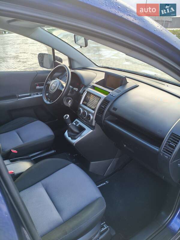 Минивэн Mazda 5 2005 в Луцке