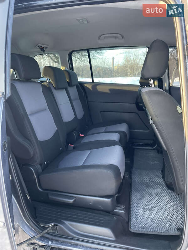 Минивэн Mazda 5 2007 в Запорожье