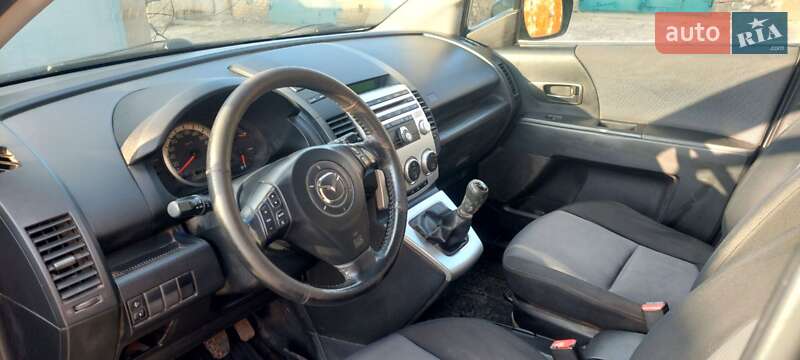 Минивэн Mazda 5 2006 в Южноукраинске