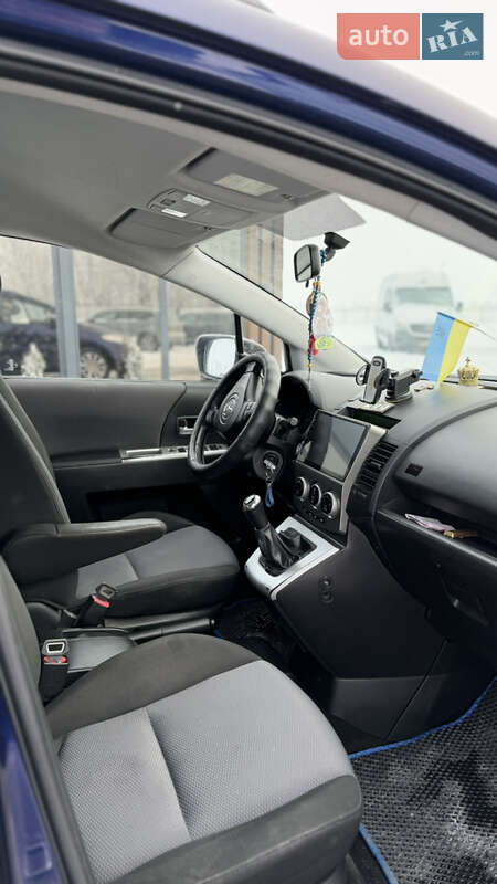 Минивэн Mazda 5 2005 в Ивано-Франковске