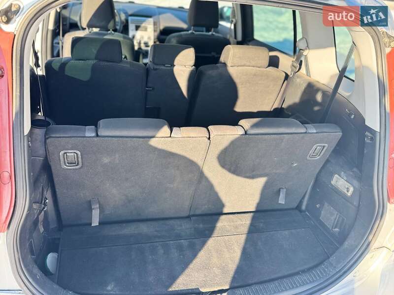 Мінівен Mazda 5 2007 в Луцьку