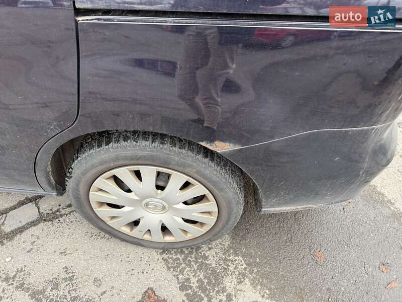 Мінівен Mazda 5 2008 в Києві