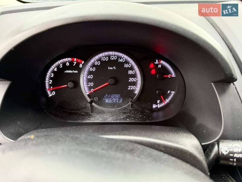 Мінівен Mazda 5 2008 в Києві