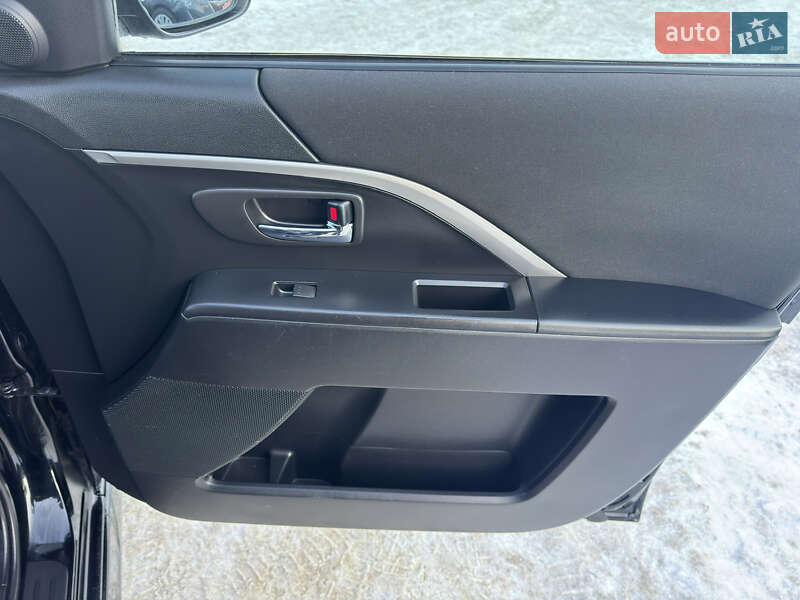 Минивэн Mazda 5 2010 в Киеве фото 27 Минивэн Mazda 5 2010 в Киеве