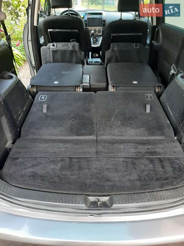 Минивэн Mazda 5 2010 в Долине