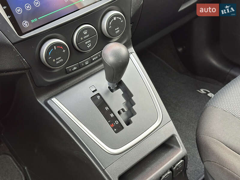 Мінівен Mazda 5 2015 в Києві фото 41 Мінівен Mazda 5 2015 в Києві