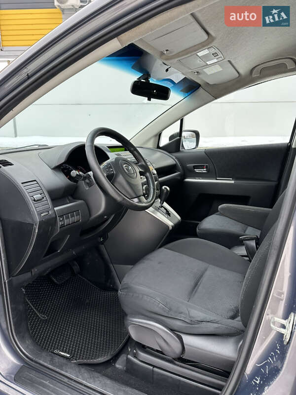Минивэн Mazda 5 2008 в Киеве