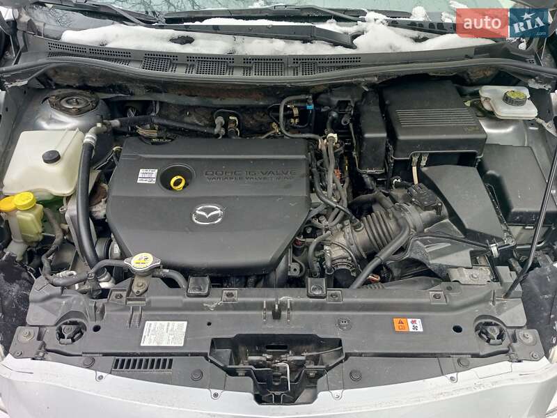 Минивэн Mazda 5 2011 в Ужгороде