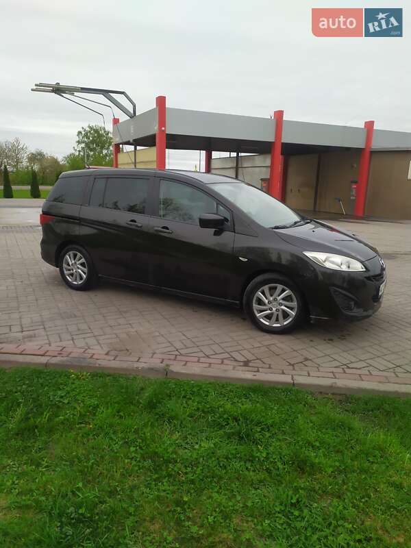 Mazda 5 2011