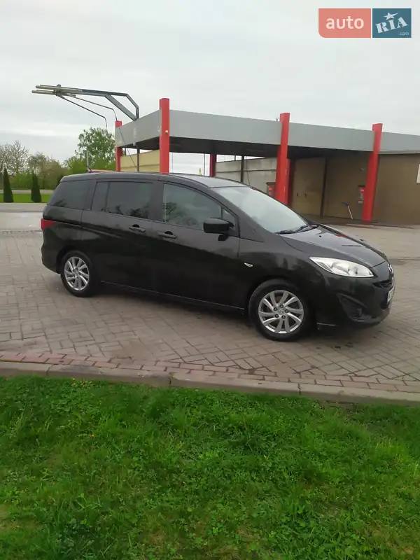 Mazda 5