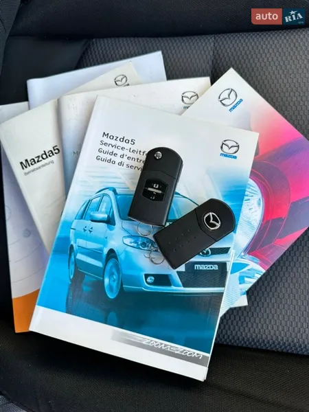 Минивэн Mazda 5 2006 в Киеве документ