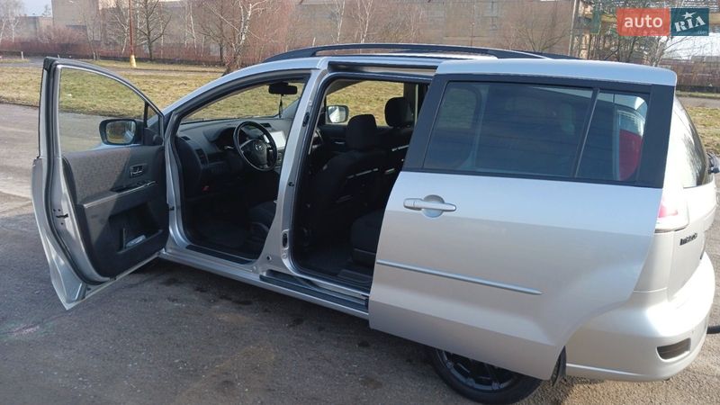 Минивэн Mazda 5 2007 в Сваляве