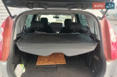 Мінівен Mazda 5 2006 в Мостиській