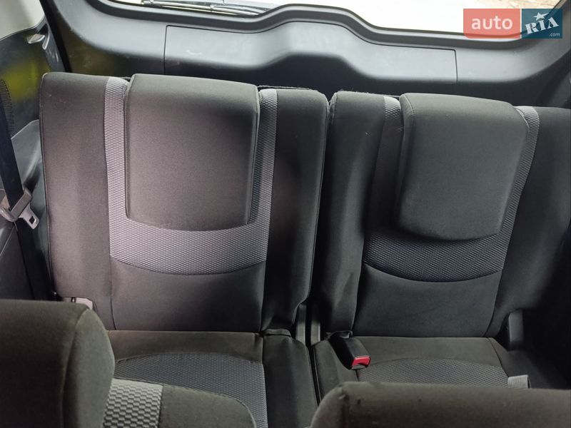 Минивэн Mazda 5 2005 в Львове фото 11 Минивэн Mazda 5 2005 в Львове