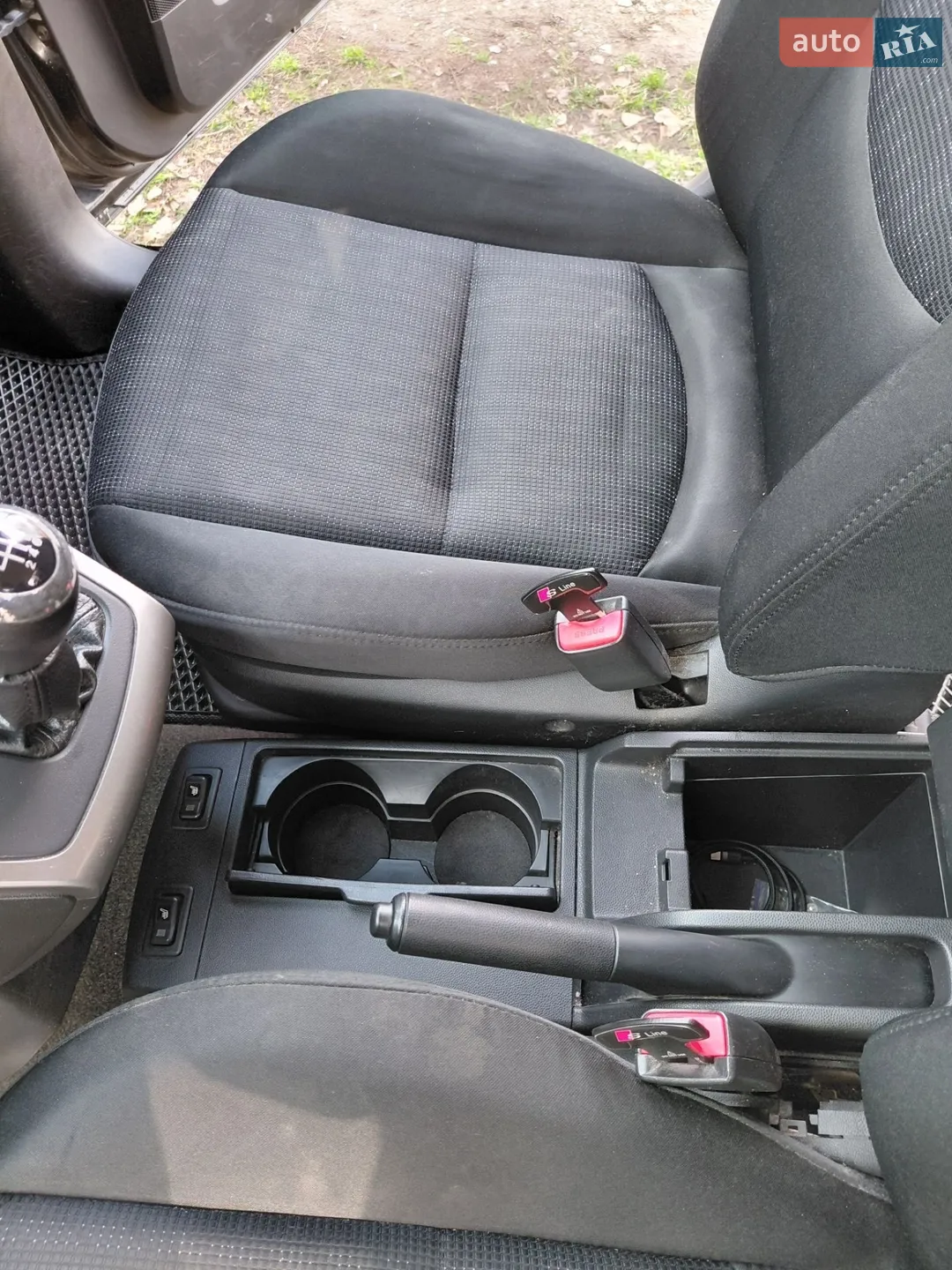 2010 Mazda 5 - мініатюра 38