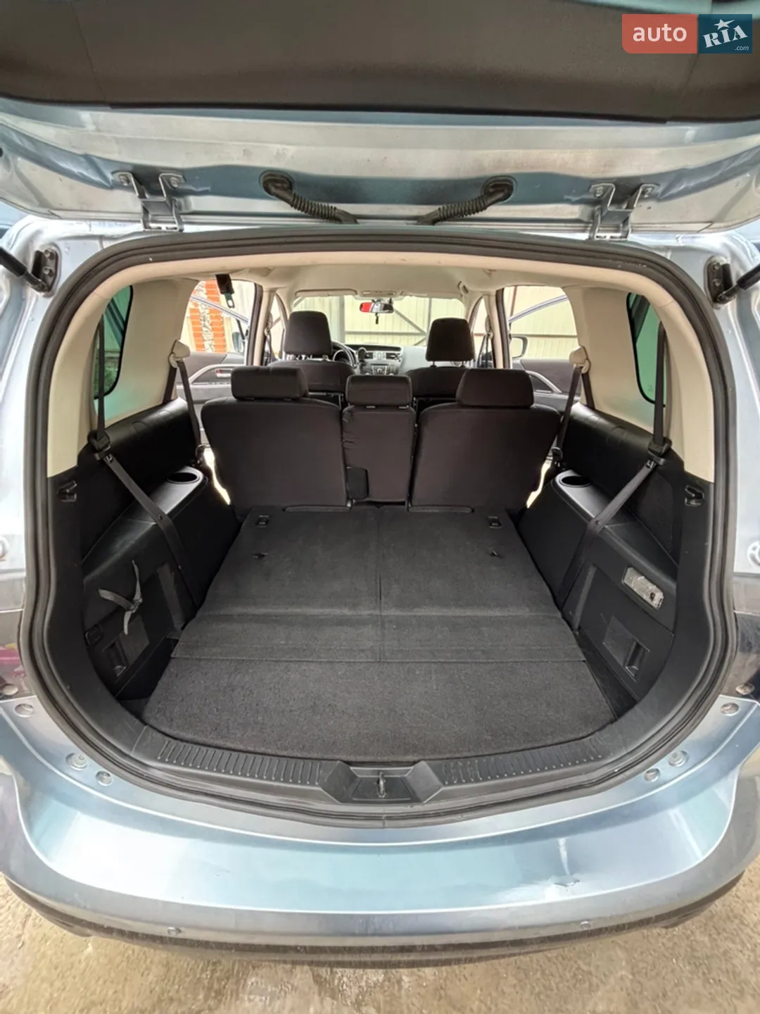 2011 Mazda 5 - мініатюра 32