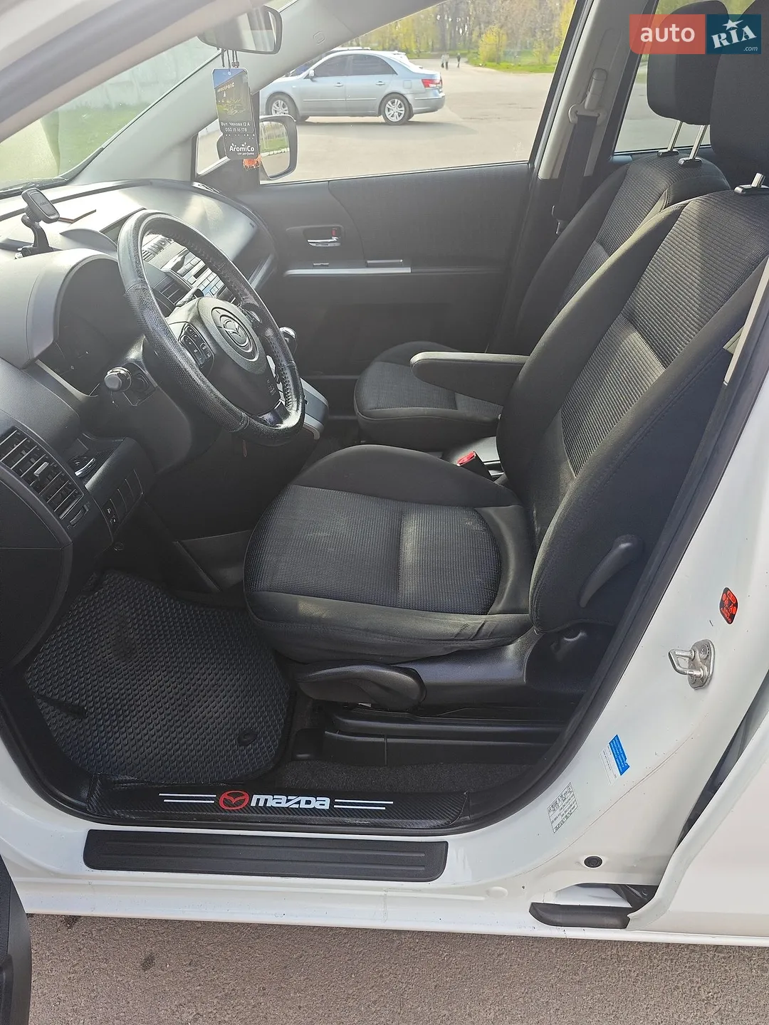 2010 Mazda 5 - мініатюра 26