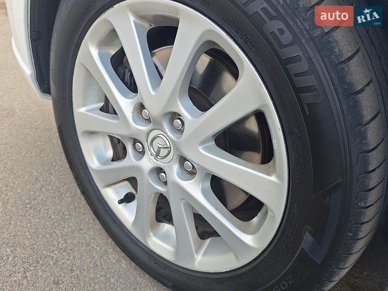 Минивэн Mazda 5 2010 в Прилуках