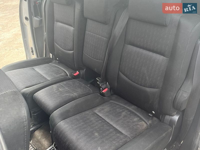 Мінівен Mazda 5 2010 в Городенці