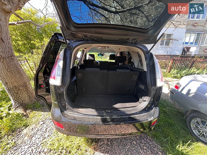 Мінівен Mazda 5 2008 в Самборі