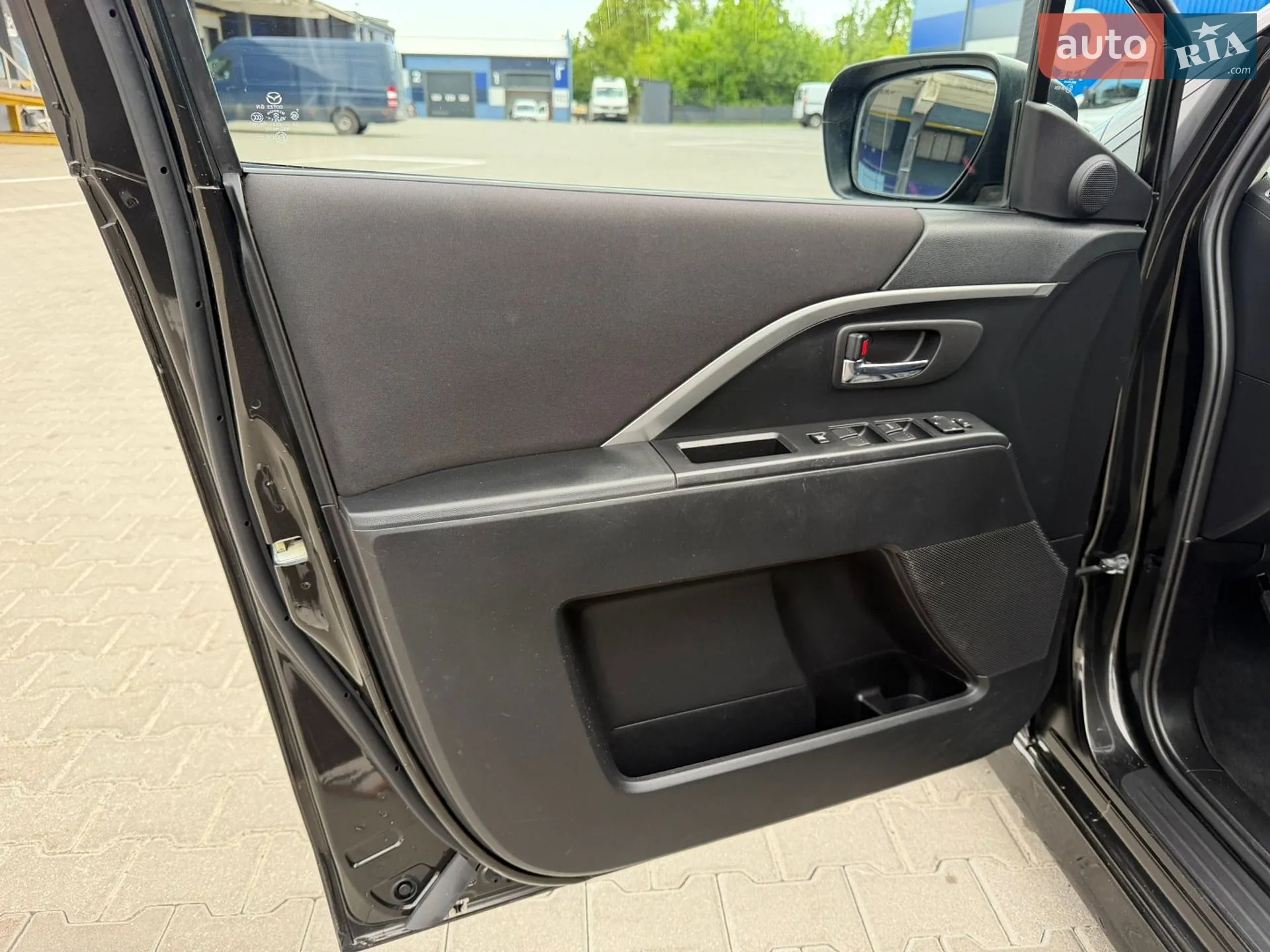 2011 Mazda 5 - мініатюра 29