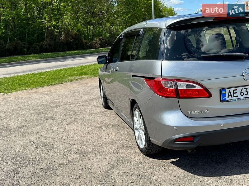 Мінівен Mazda 5 2012 в Львові
