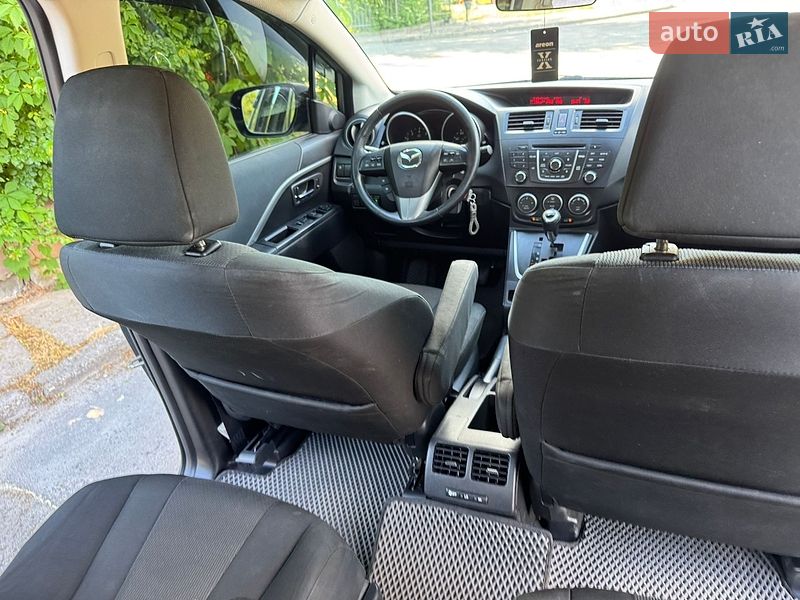 Мінівен Mazda 5 2012 в Львові