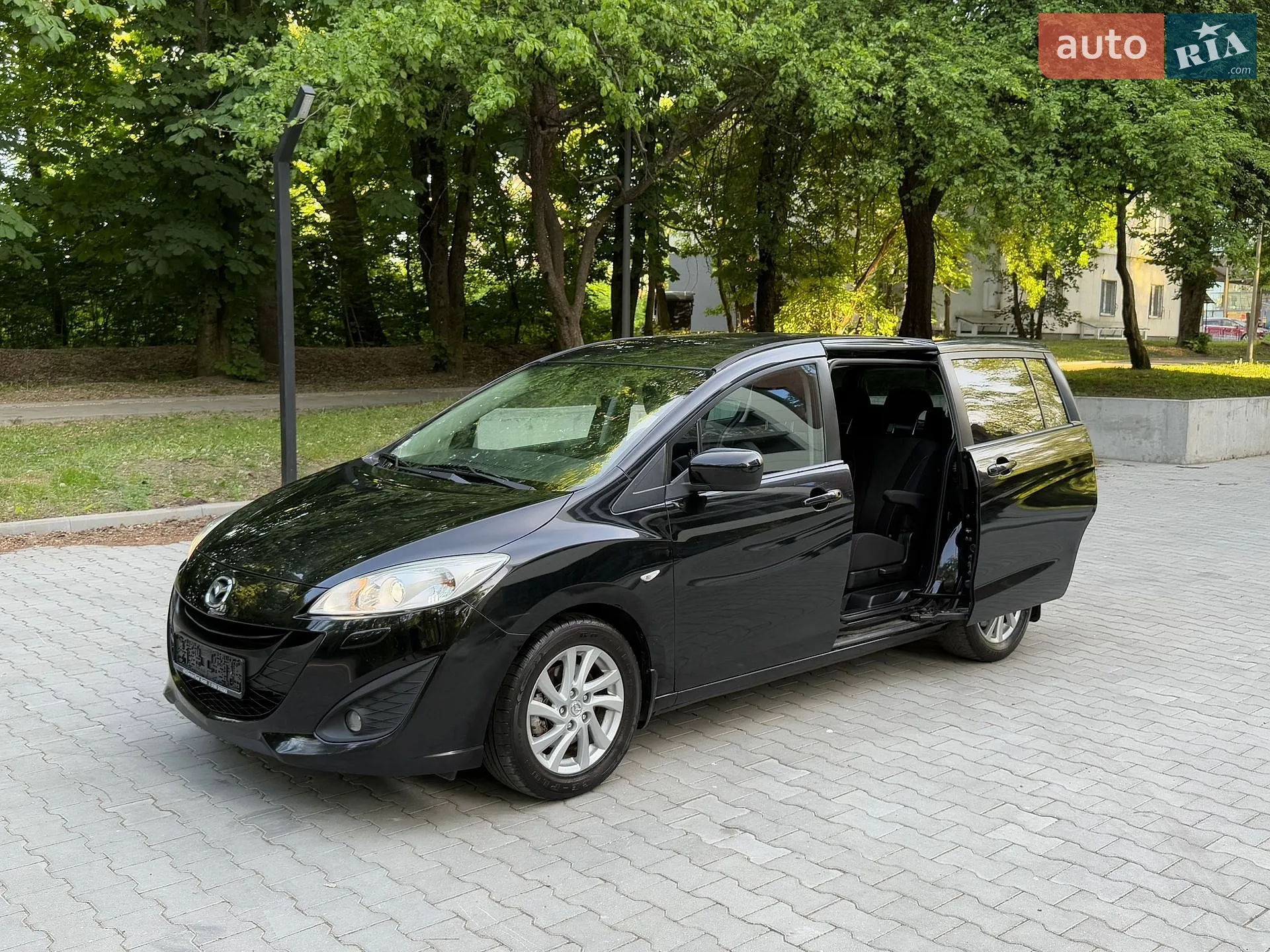 2011 Mazda 5 - мініатюра 24