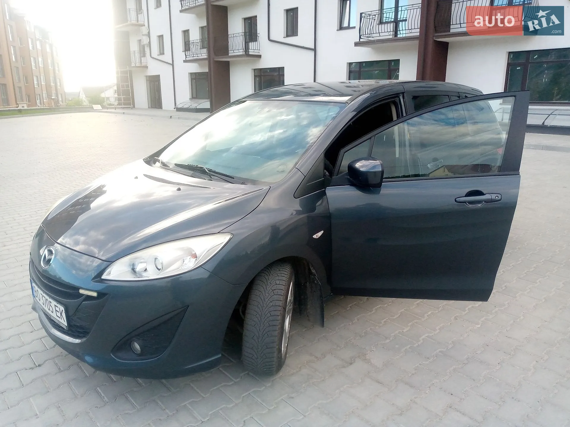2011 Mazda 5 - мініатюра 2