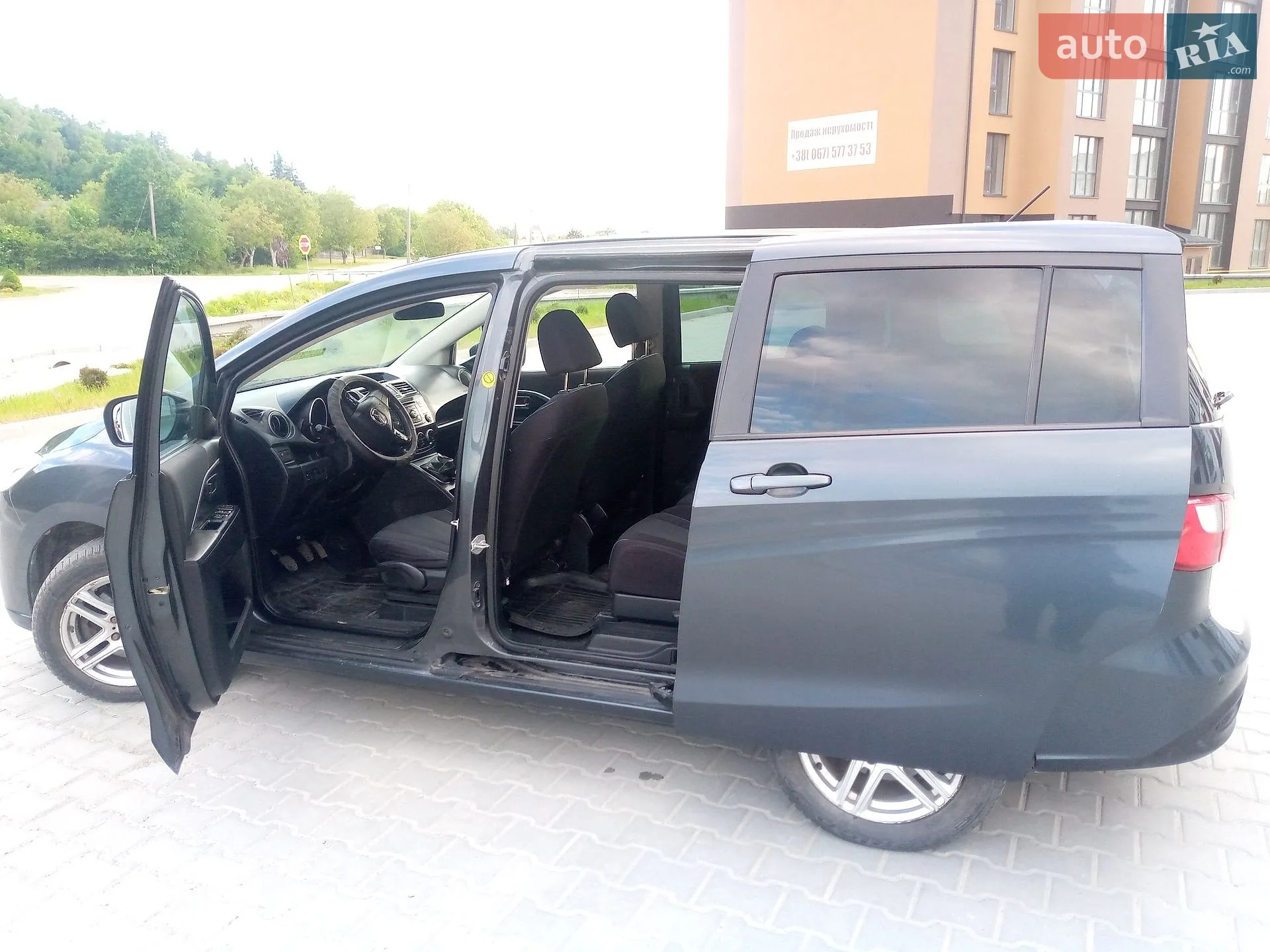 2011 Mazda 5 - мініатюра 6