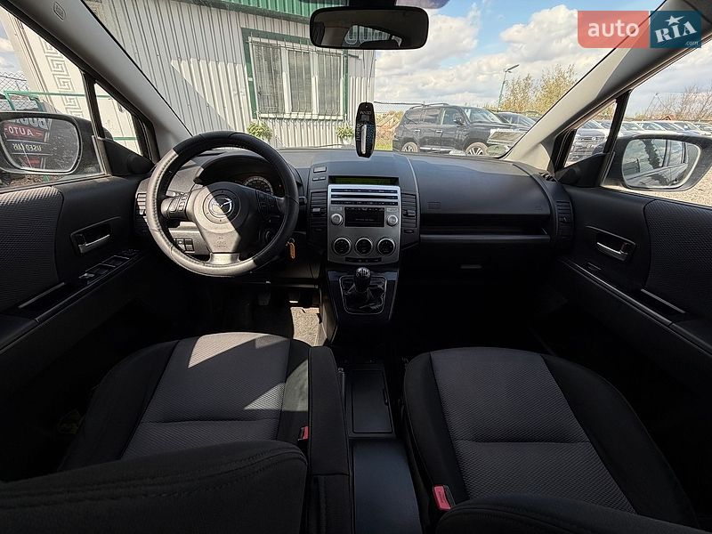 Минивэн Mazda 5 2006 в Виннице