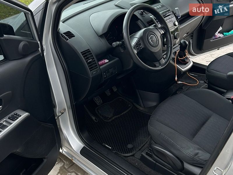 Минивэн Mazda 5 2009 в Львове фото 23 Минивэн Mazda 5 2009 в Львове