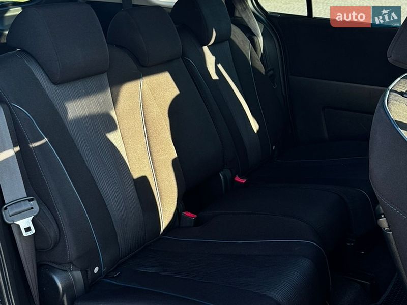 Мінівен Mazda 5 2012 в Самборі