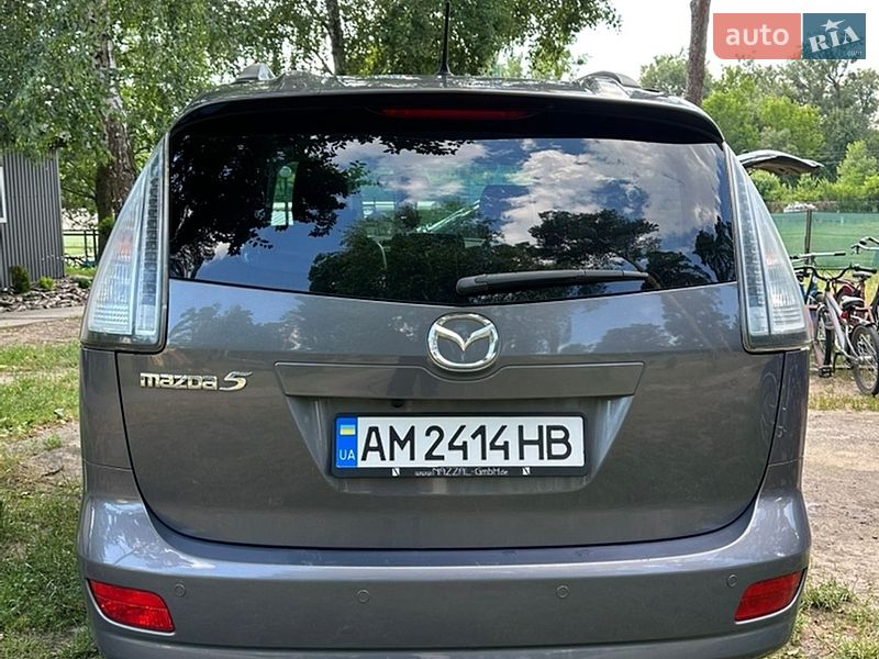 Минивэн Mazda 5 2009 в Радомышле