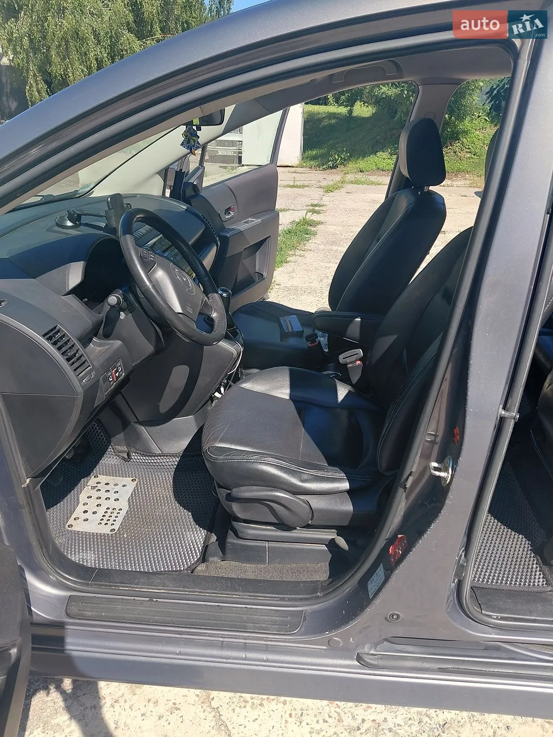 2010 Mazda 5 - мініатюра 5