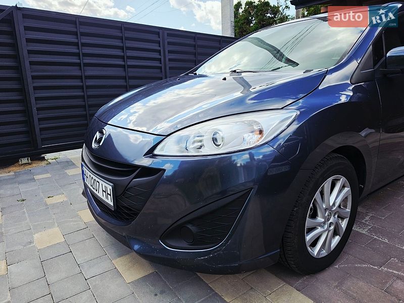 Мінівен Mazda 5 2011 в Луцьку