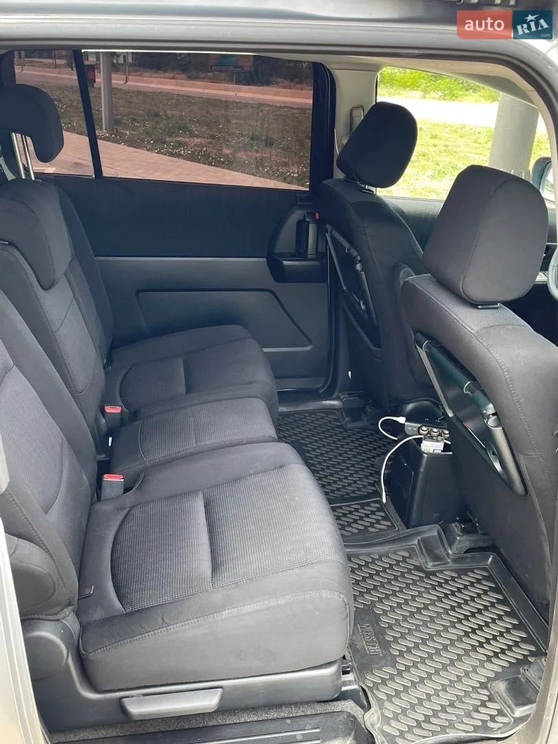 2010 Mazda 5 - мініатюра 5