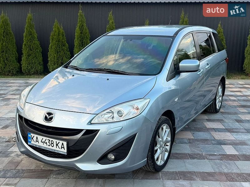 Мінівен Mazda 5 2011 в Києві