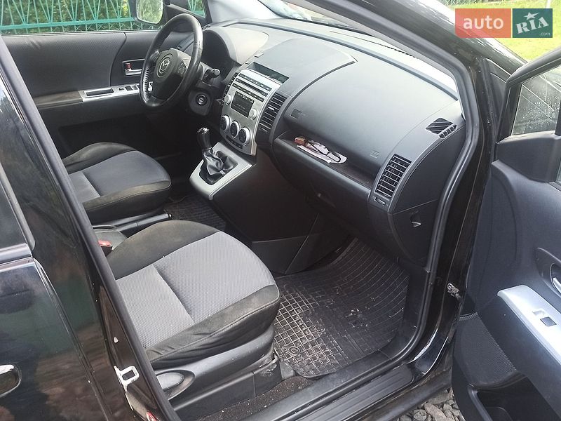 Минивэн Mazda 5 2007 в Нововолынске