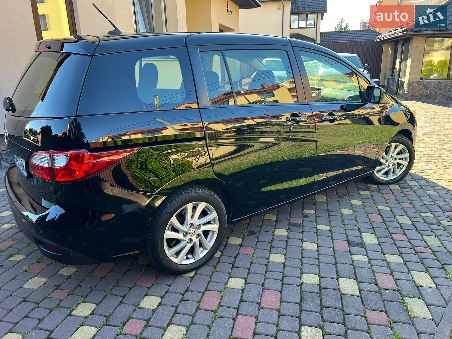 2011 Mazda 5 - мініатюра 14